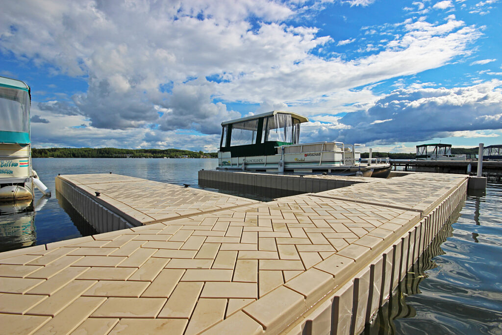 floating dock